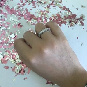 Sterling silver zirconia ring